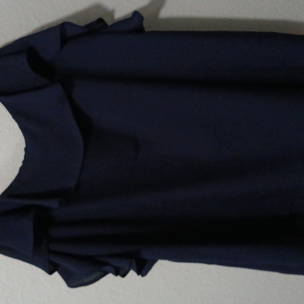 Blouse - Picture 2 of 3